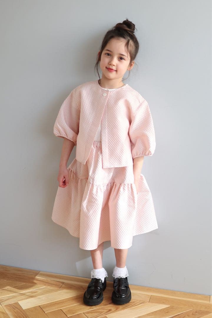 【新品タグ付き】アミカキッズ　クチュールワンピース 7M-7Y ピンク