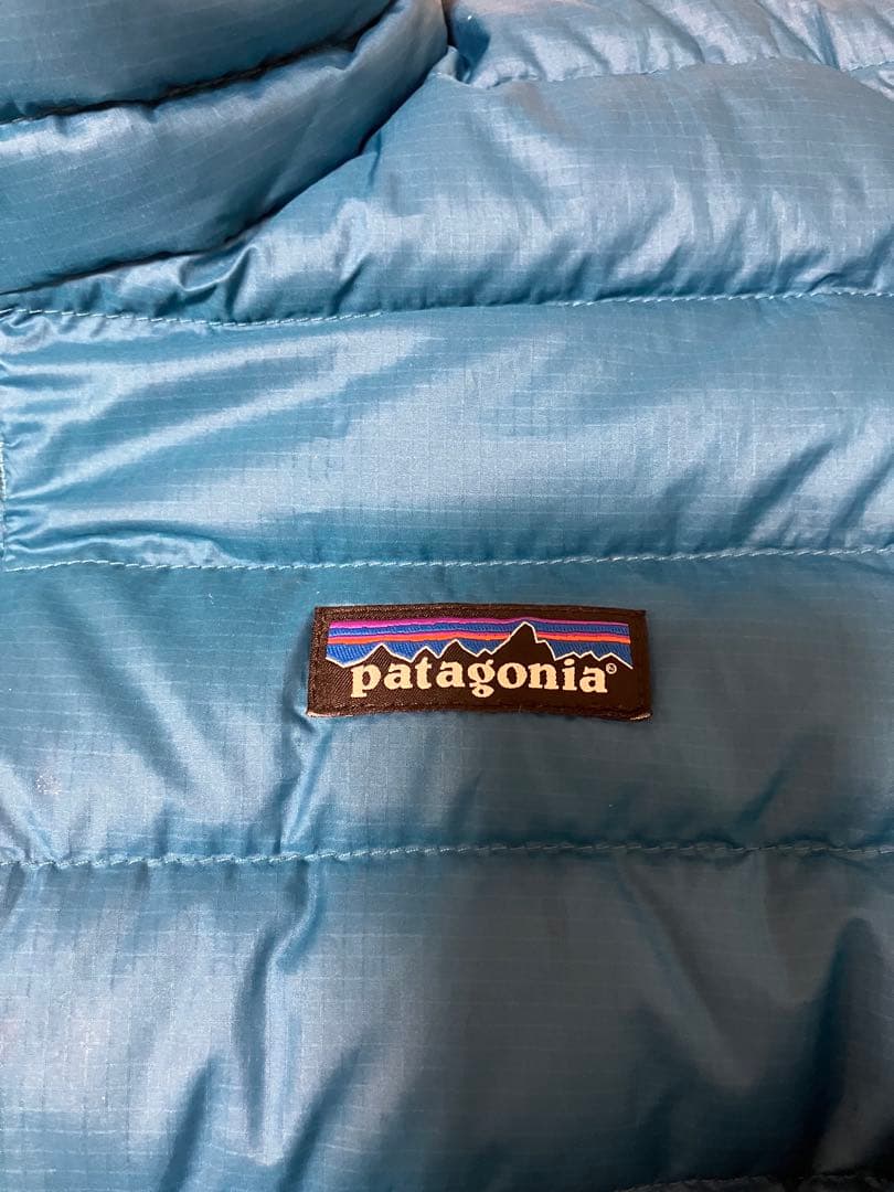 patagonia 青 ダウンジャケット