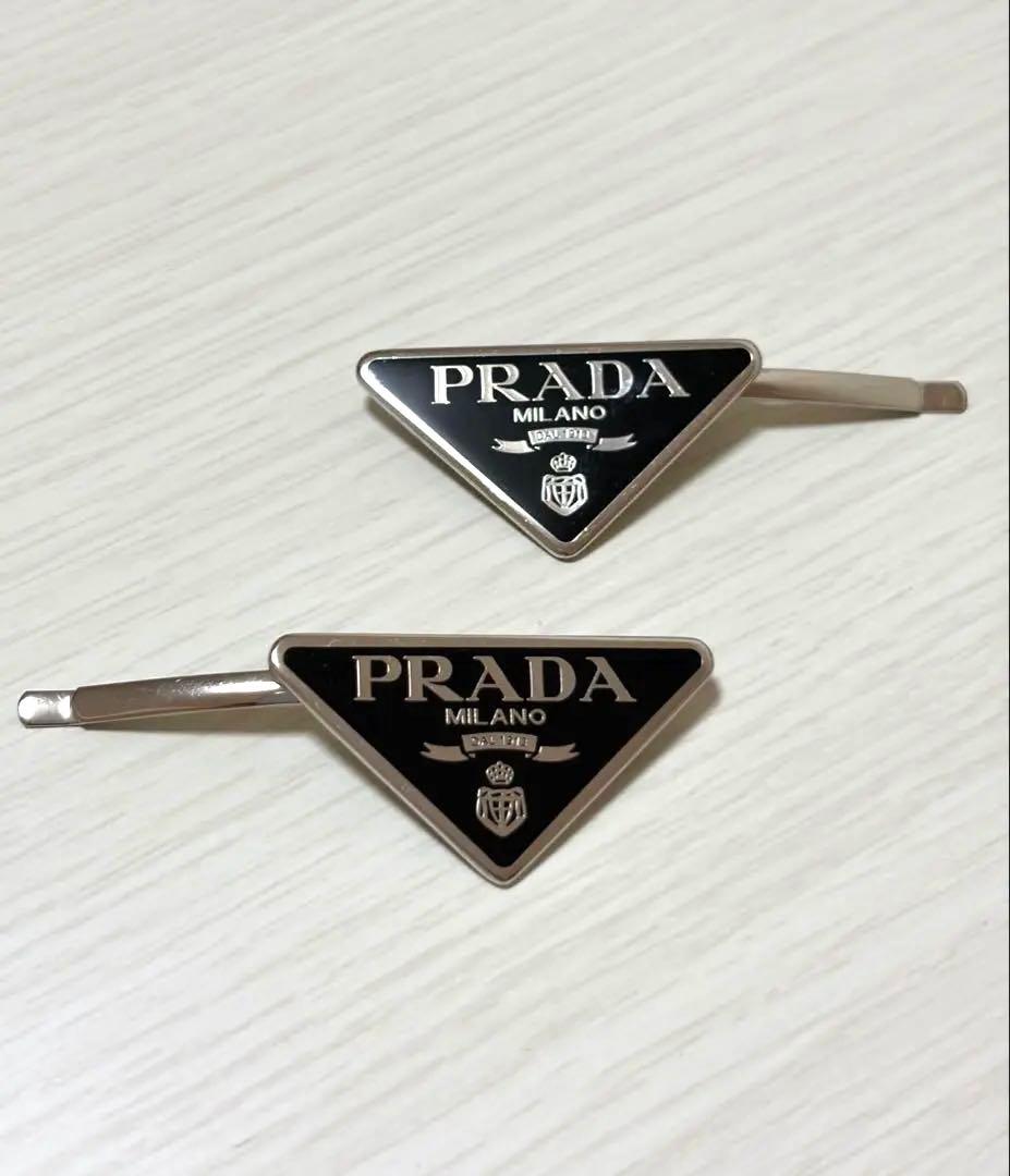 PRADA メタル ヘアピン 備品