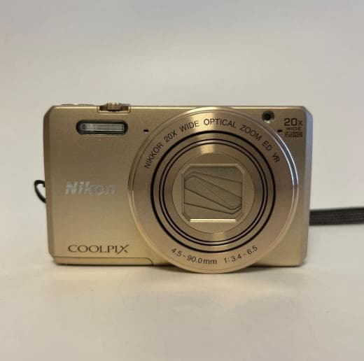 動作品　Nikon ニコン COOLPIX S7000 ゴールド