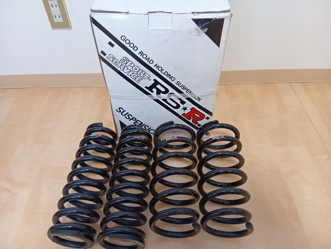 220系クラウンRSアドバンス4wdダウンサス