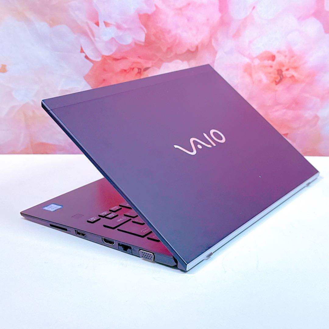 は*ん様 再入荷❤️corei7❤️16GB SSD✨windows11ノートパ