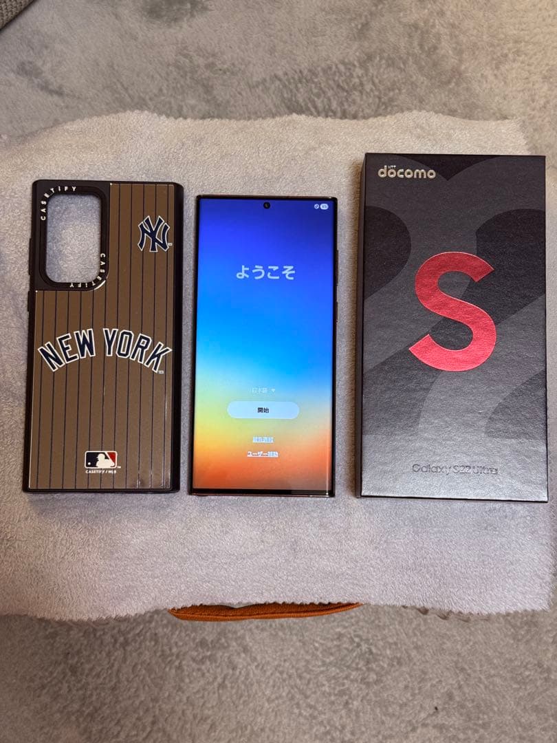 【CASETiFY付き】Galaxy S22 Ultra 256GB ドコモ版