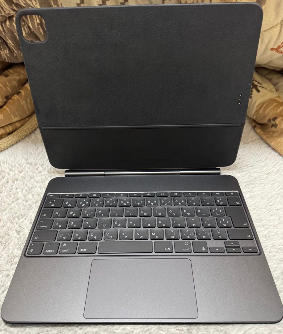 Magic Keyboard iPad Pro (M5) 13インチ