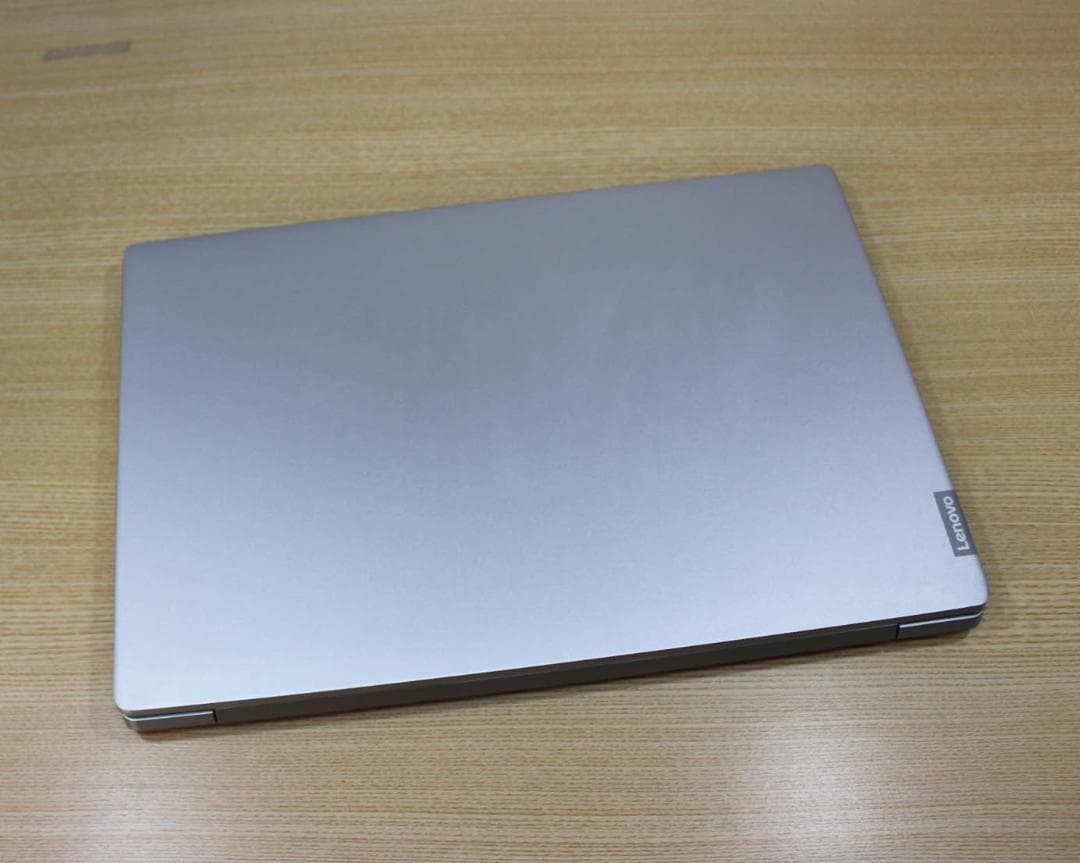 第8世代 Core i7✨SSD ノートパソコン オフィス付 Windows11