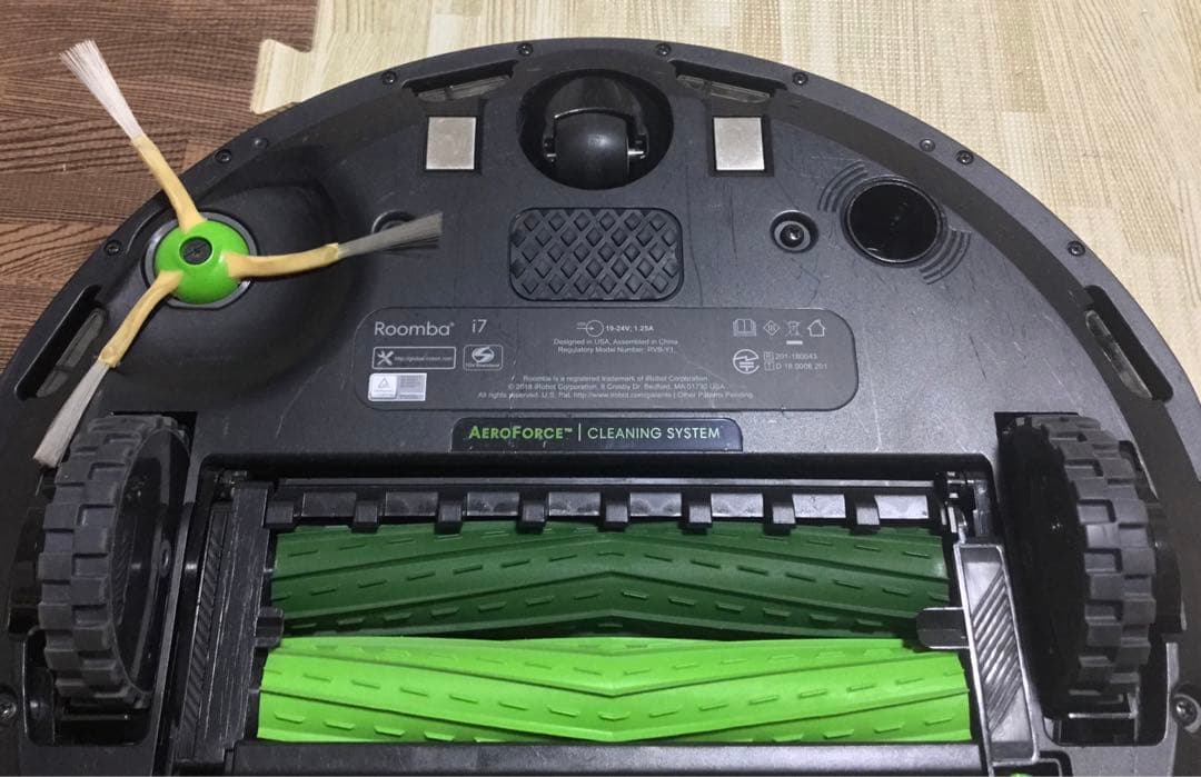 iRobot Roomba J7 自動掃除機 黒色