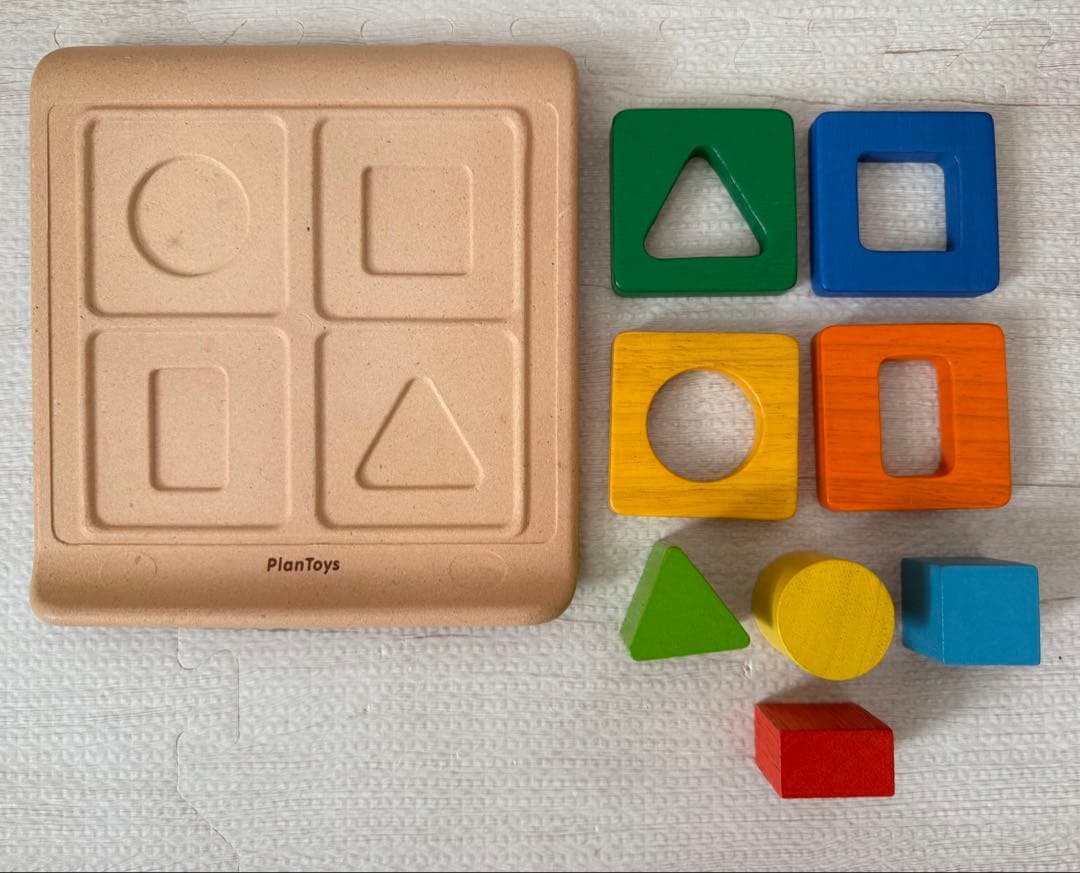 ボーネルンド　知育玩具　ベビーウォーカー　ルーピング　プッシュトイ　パズル　バヨ