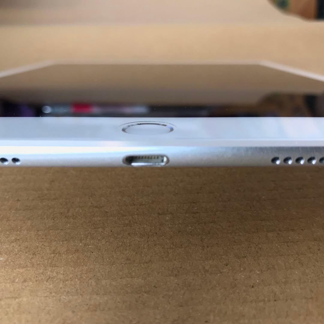 iPad Pro 9.7 128GB Wi-Fi シルバー