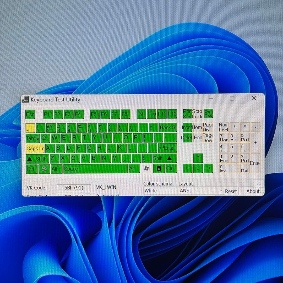 【本体軽量】i5第10世代✨dynabook G83/FP 16GB 512GB