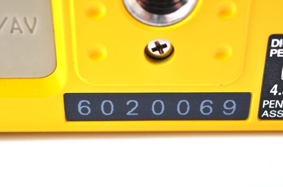 PENTAX ペンタックス Q7 イエロー 249ショット 動作確認済 #101