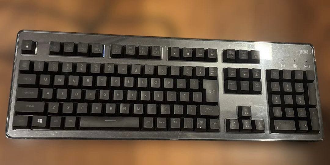 iiyama ディスプレイ24インチ　SANWAキーボード　別売り可能