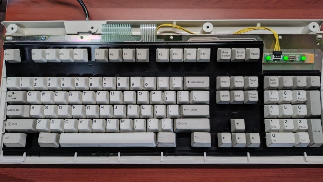 IBM Model M 1390131 角ロゴ動作確認済（1986-Aug-6）