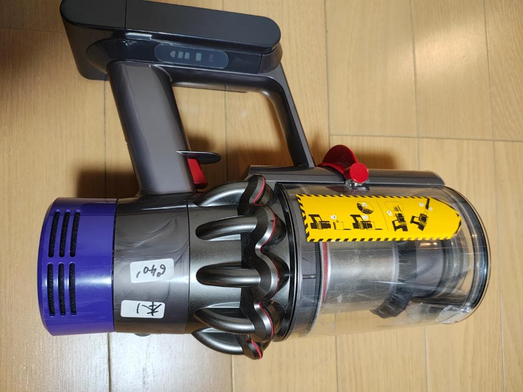 ダイソン★掃除機★V10本体★ＳV12★新品PSE認証バッテリー取付済み