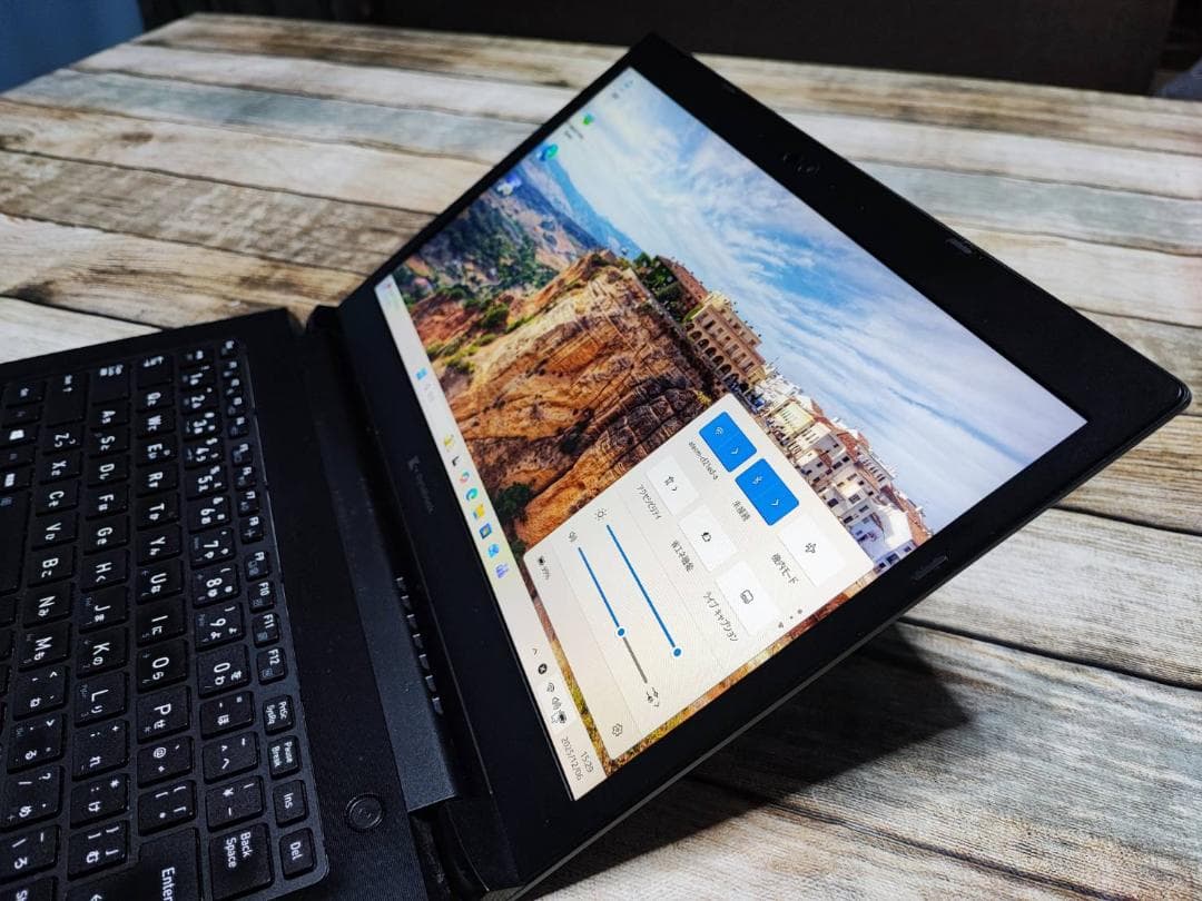 Dynabook S73/DN i5-8250U メモリ8GB SSD256GB