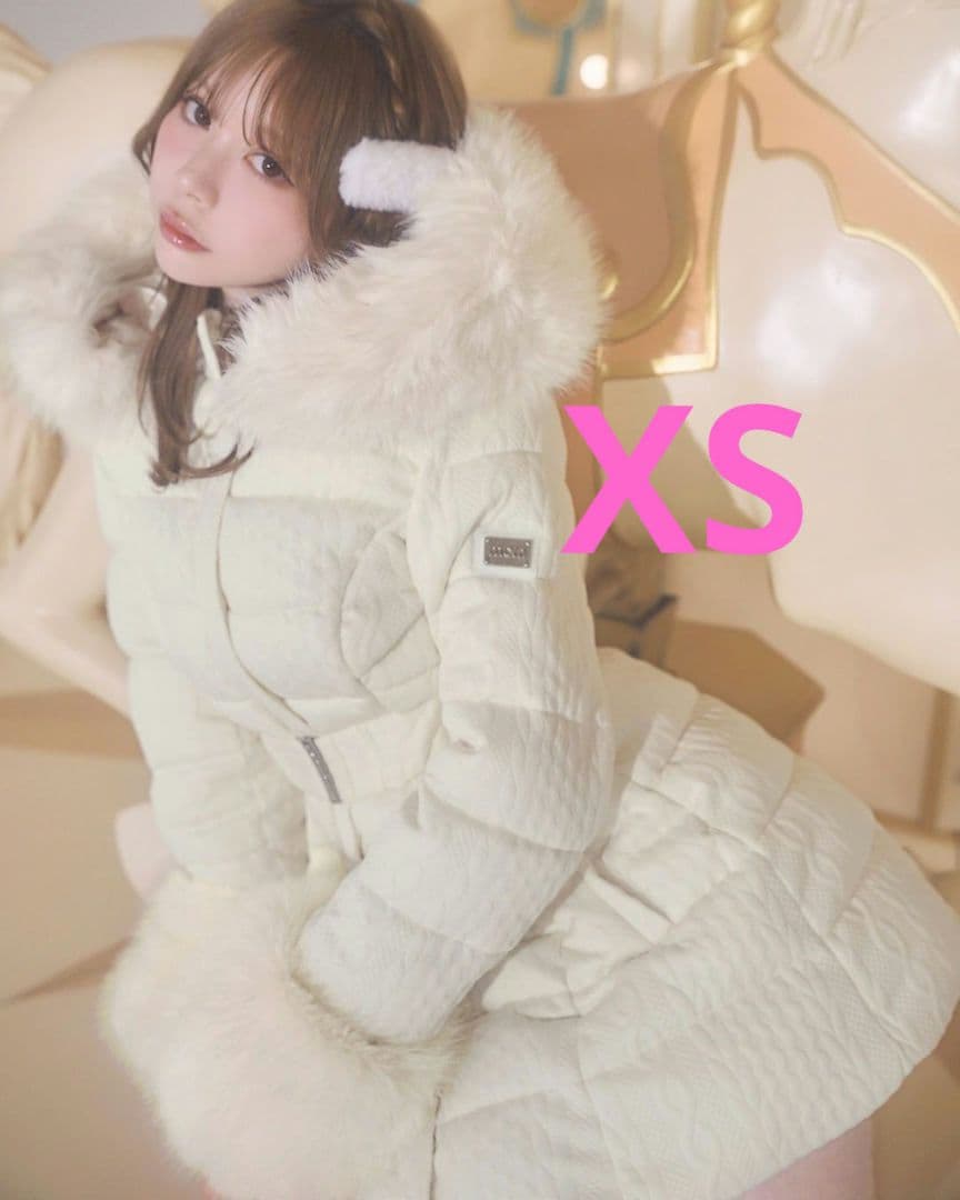 ミシェルマカロン　ケーブル柄ベルトダウンコート　XSサイズ　アイボリー