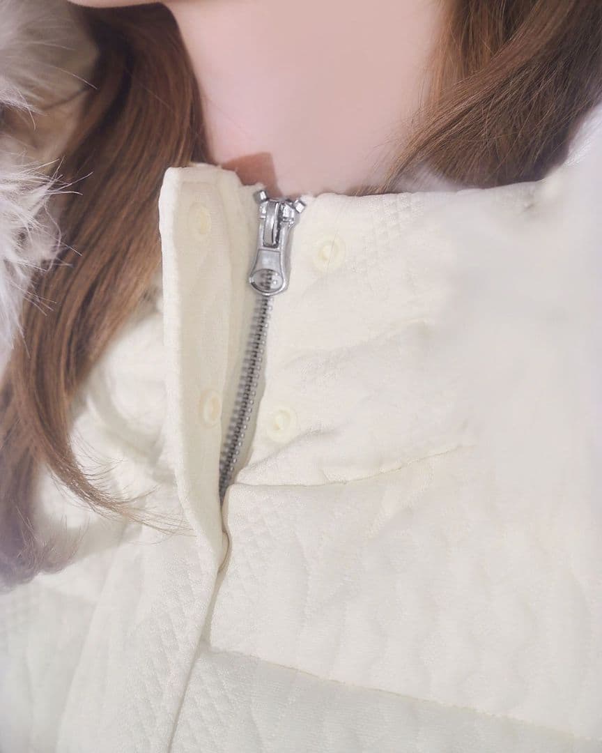 ミシェルマカロン　ケーブル柄ベルトダウンコート　XSサイズ　アイボリー