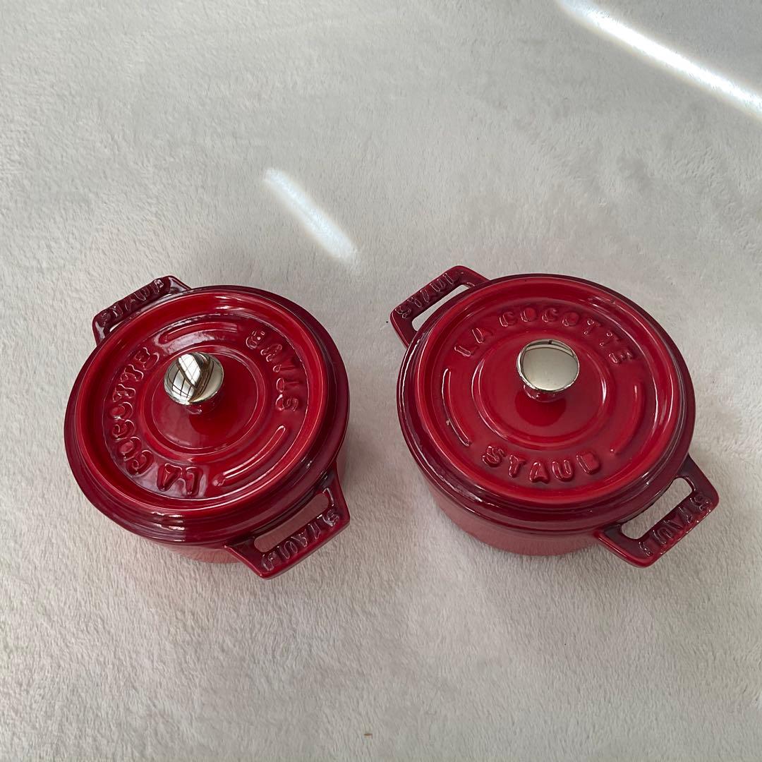 ストウブ ココット10cm 2個 チェリーレッド　 未使用・説明書付