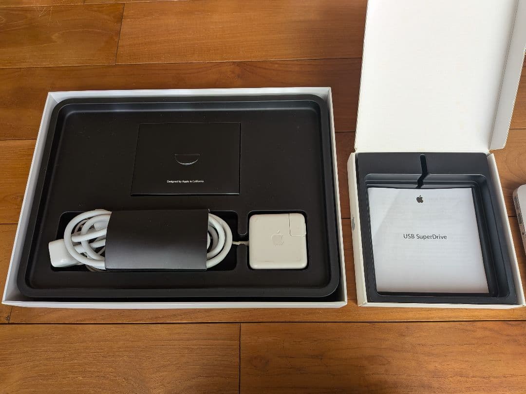 MacBook Air/USB SuperDrive/充電ケーブル付き