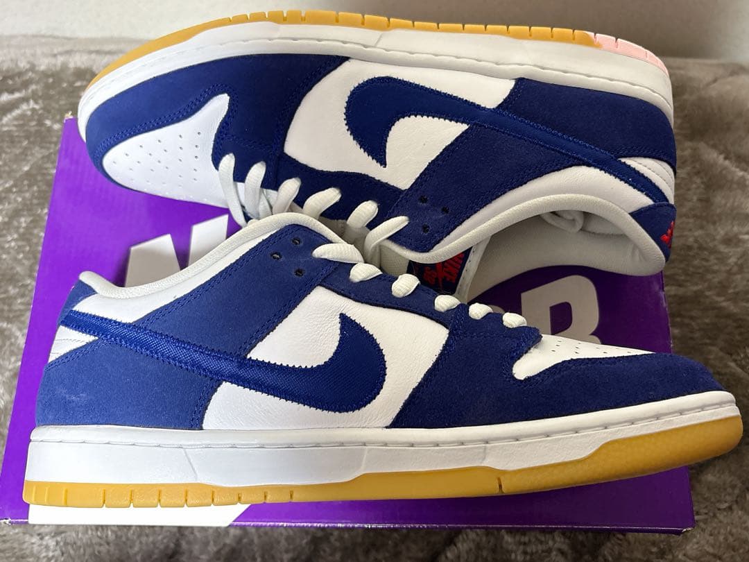 靴 Nike SB Dunk Low \"Los Angeles Dodgers\"