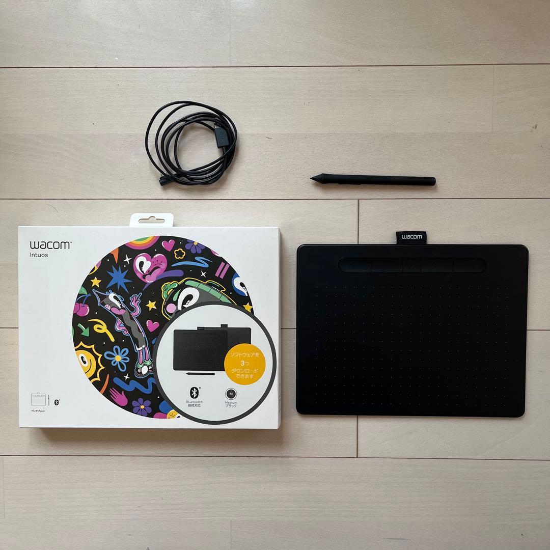 wacom Intuos Mediumワイヤレス ペンタブレット