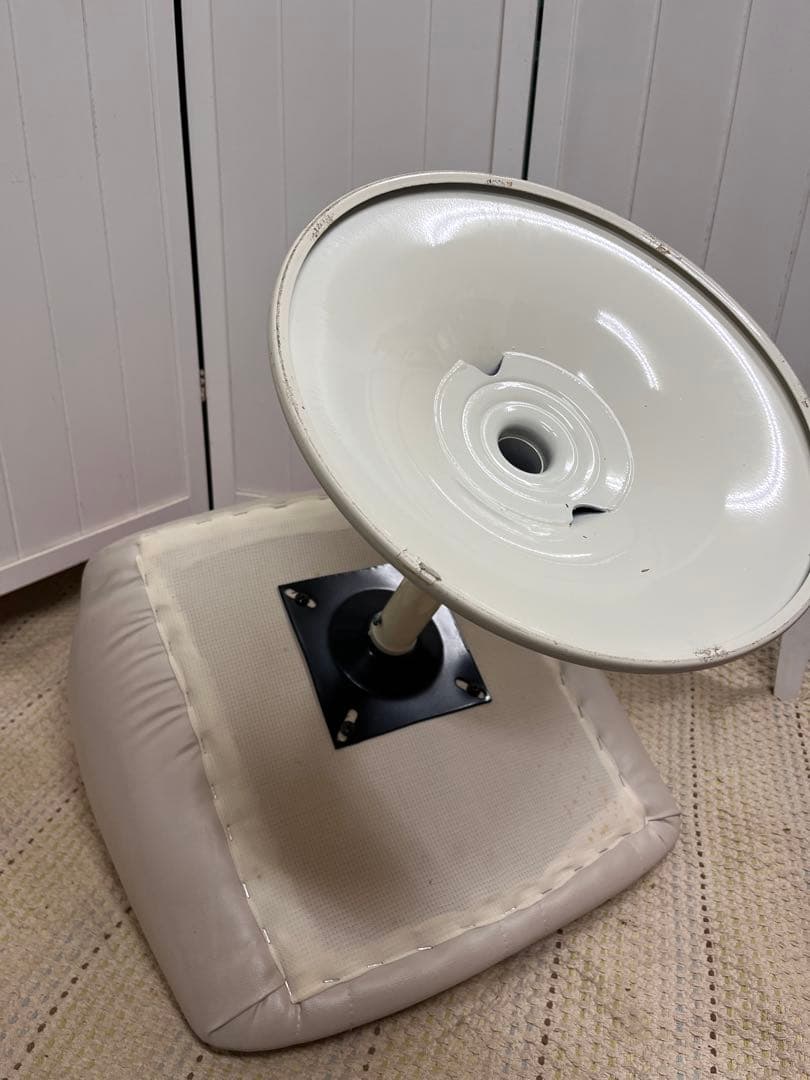 送料込み！ミッドセンチュリー スペースエイジ レトロ チェア 椅子 ビンテージ