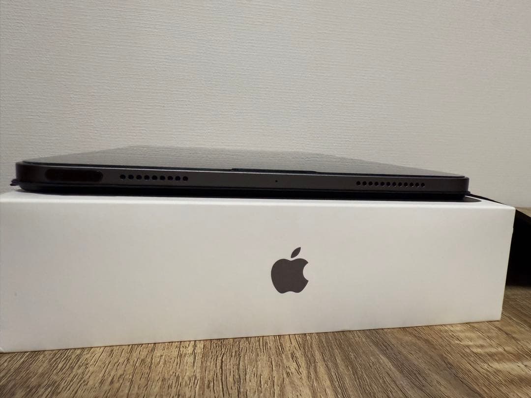 Apple iPad Air 5世代　256G