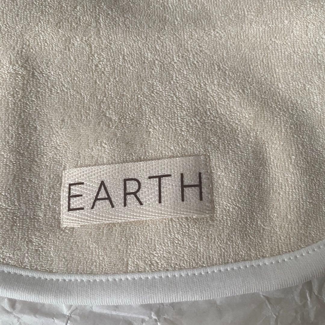 新品　EARTH THE ARCHIVE オーガニックビブ　スタイ