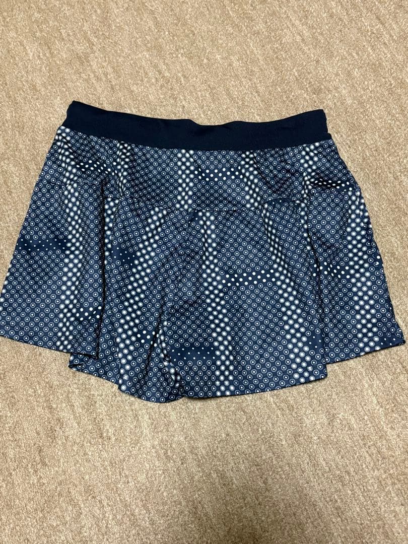 フィラティシャツ2枚とショートパンツ3点セット