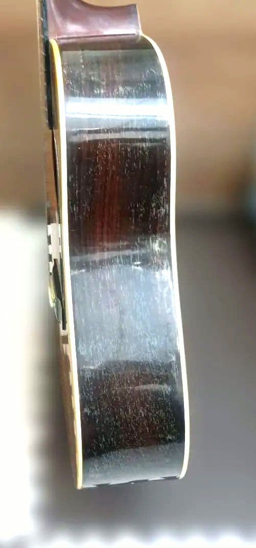 2/8~11限定値引き！倍音豊かなYamaki Custom ギター写真追加