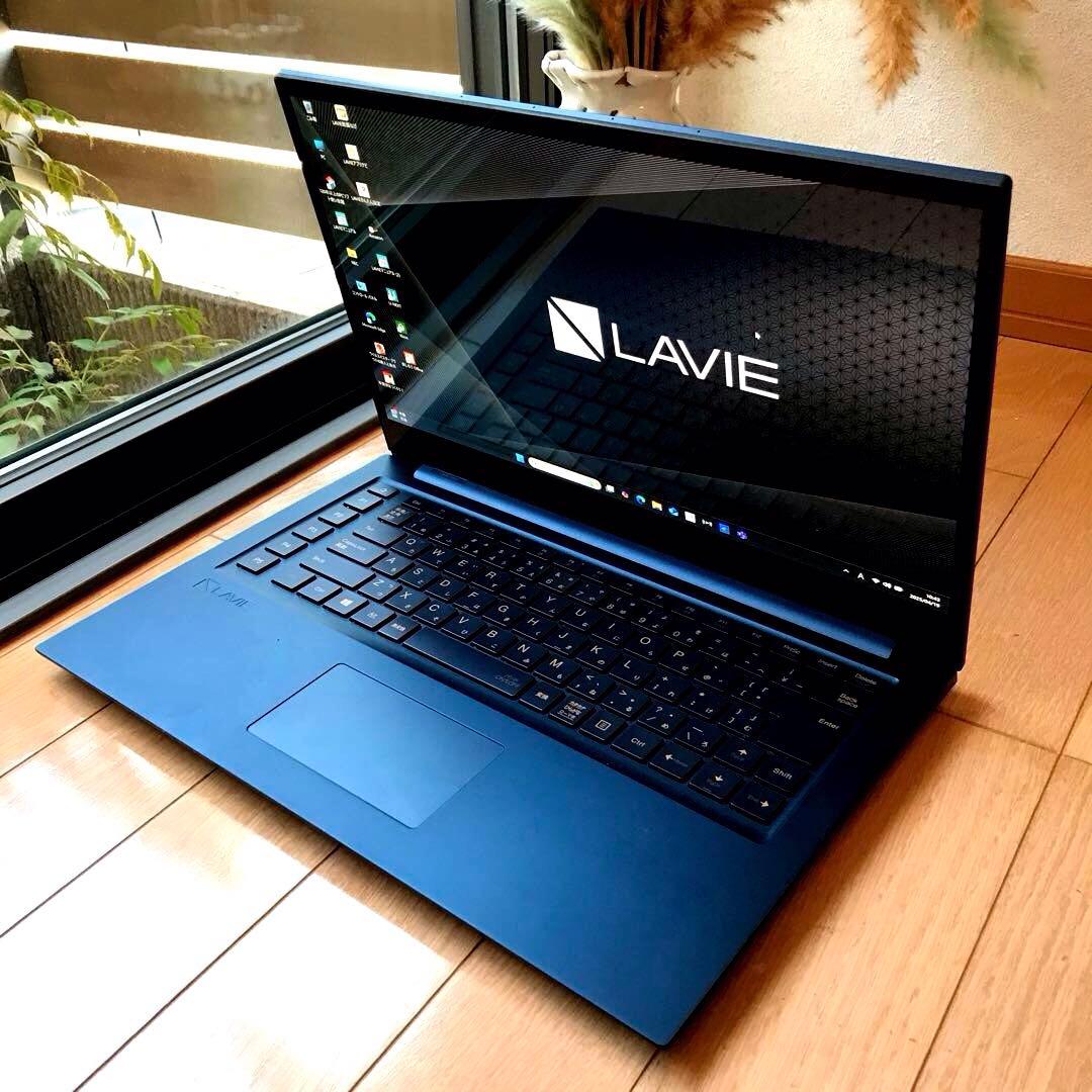 NEC LaVie VEGA Direct 4K【プレミアムミラーガラス天板】