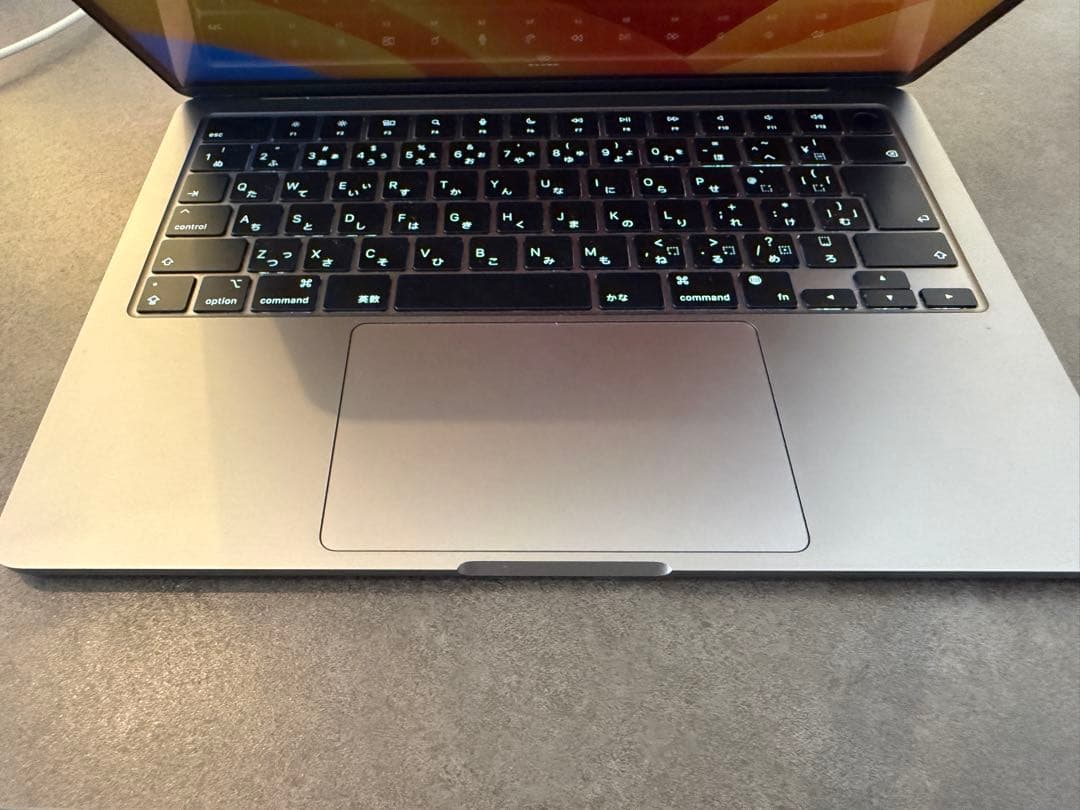 Apple MacBook Air 13.6インチ スペースグレー