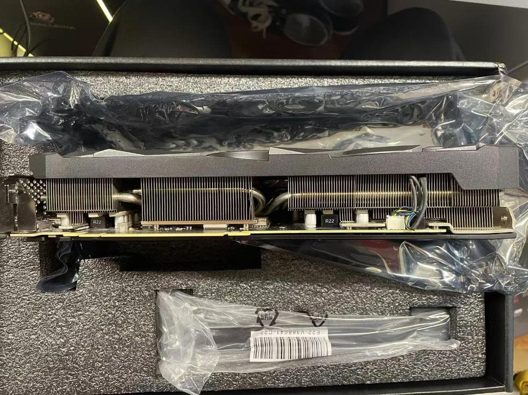 グラフィックボード・グラボ・ビデオカード MSI VENTUS 3X GeForce RTX OC EDITION