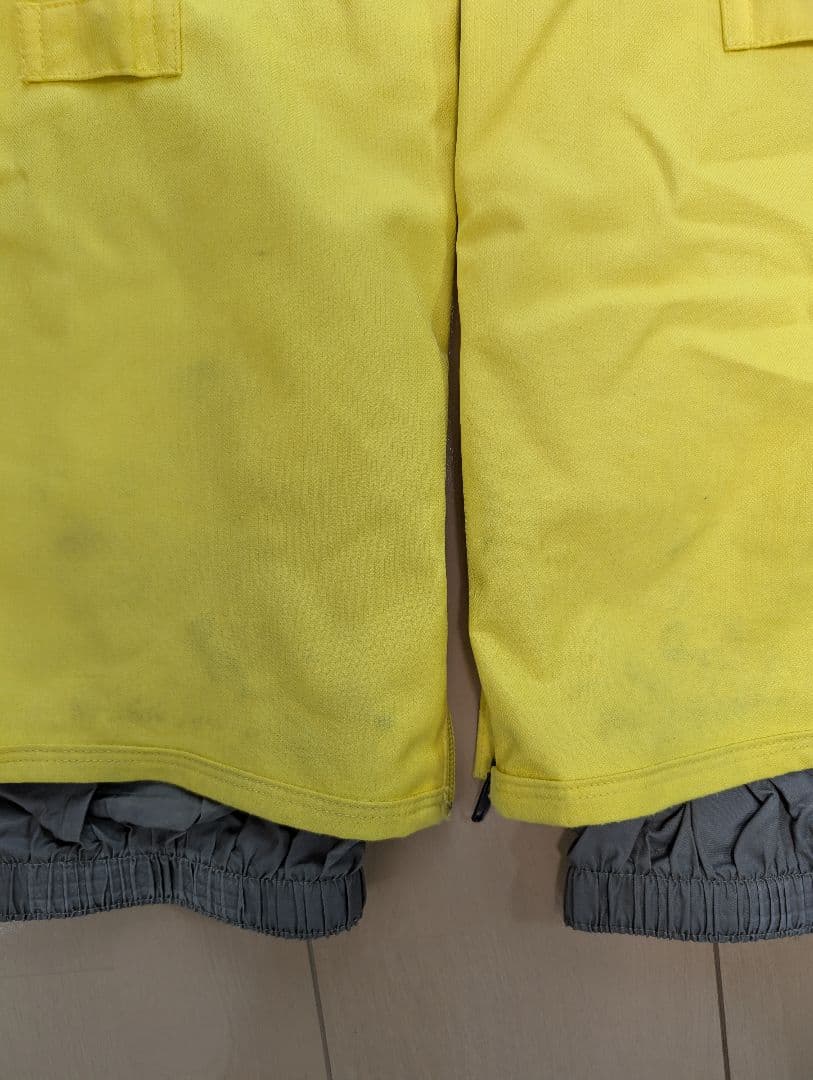 つ*さ様 スノーボードウェアセット（ジャケット/パンツ/グローブ/ニット帽/その