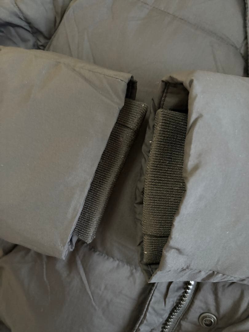 引越しセール！カルバンクライン　ベルト付き　ダウンジャケット