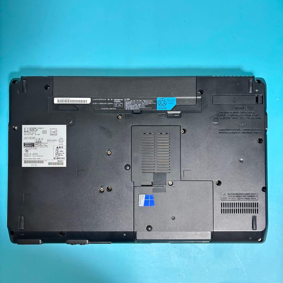 高性能Core i7★MO2021付富士通★メモリ8GB★爆速SSD★ノートPC