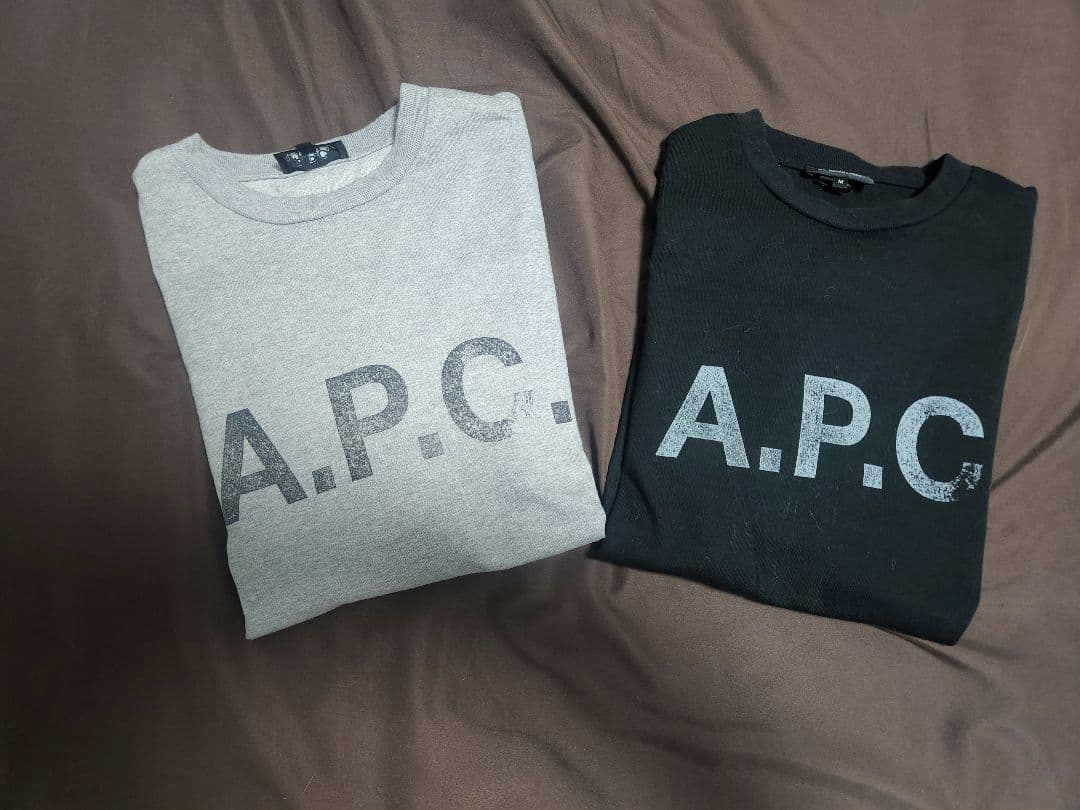 まとめ売り！A.P.C. 別注 ロゴプリント スウェットライク ロングスリーブ