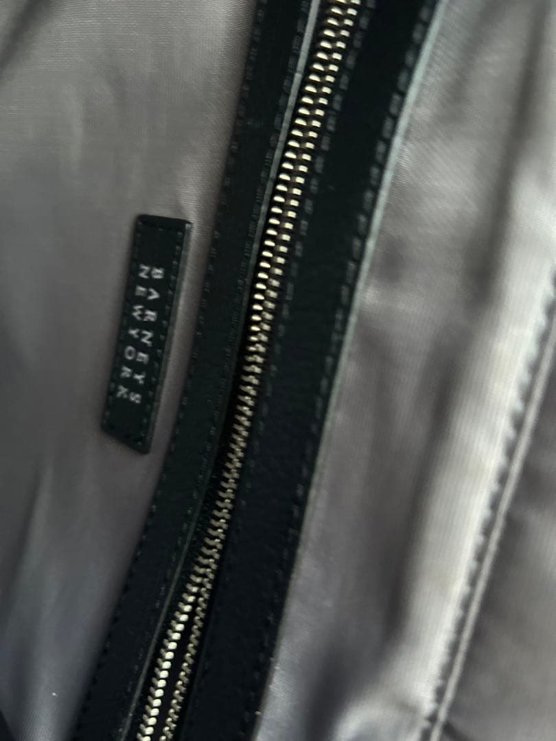 レザートートバック【BARNEYS NEW YORK】