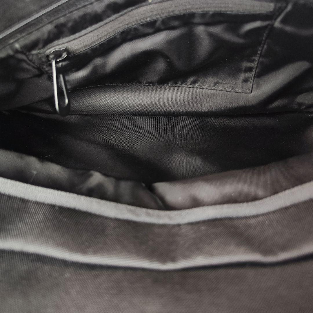 コートエシエル riss リス ボディバッグ 黒 大容量 13インチ 収納可