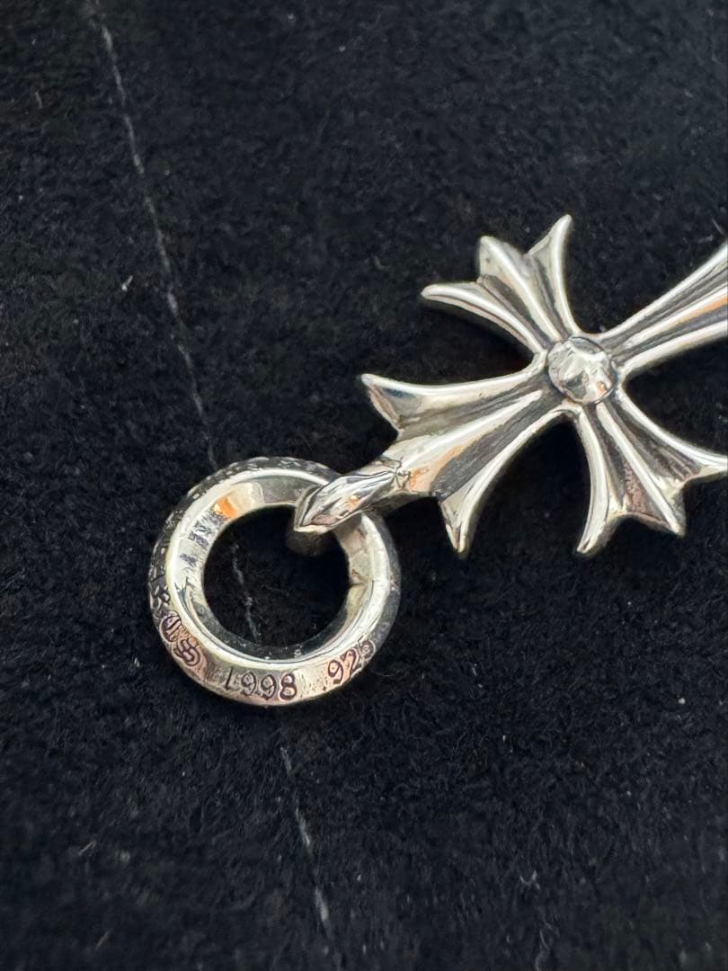 新品未使用/都内正規店購入 クロムハーツ タイニーCHクロスチャーム