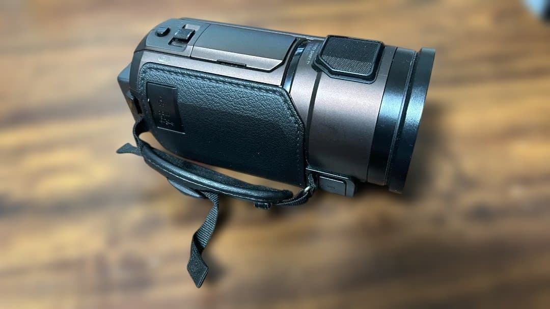 【ジャンク扱い・センサー故障】パナソニック製4KビデオカメラHC-VX1M