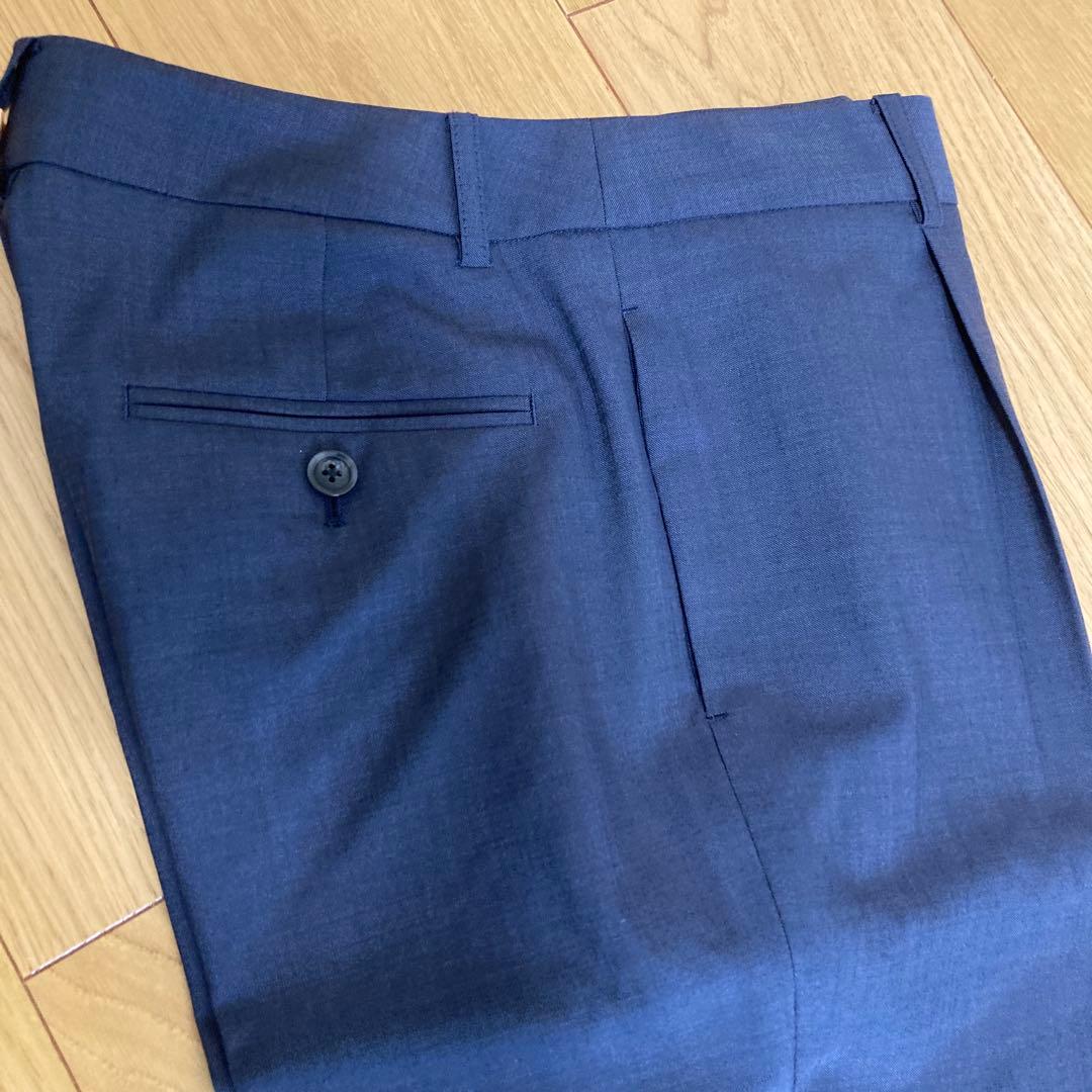 green label relaxingネイビーパンツスーツ38クリーニング済