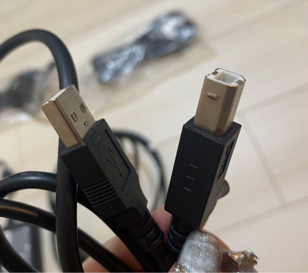 Wacom Cintiq 22 液晶ペンタブレット 本体＆付属品