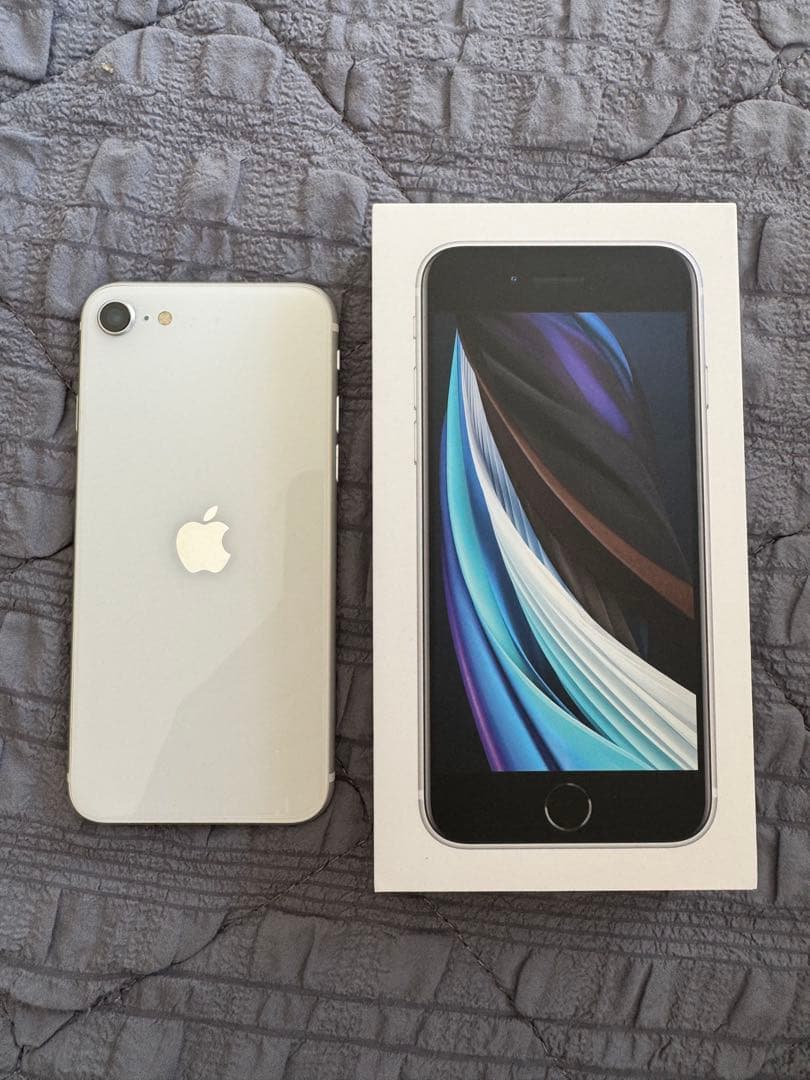 iPhoneSE 第二世代　128GB