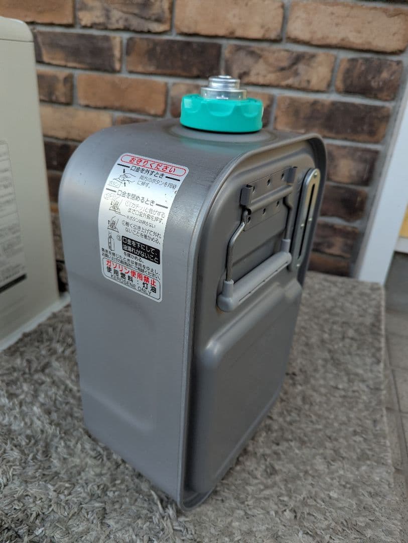 ダイニチ　石油ファンヒーター　ブルーヒーター　18年製