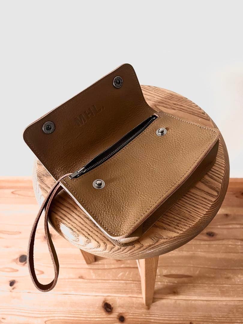 2024 代官山店限定 マーガレットハウエルレザーショルダーバッグ 2.4万