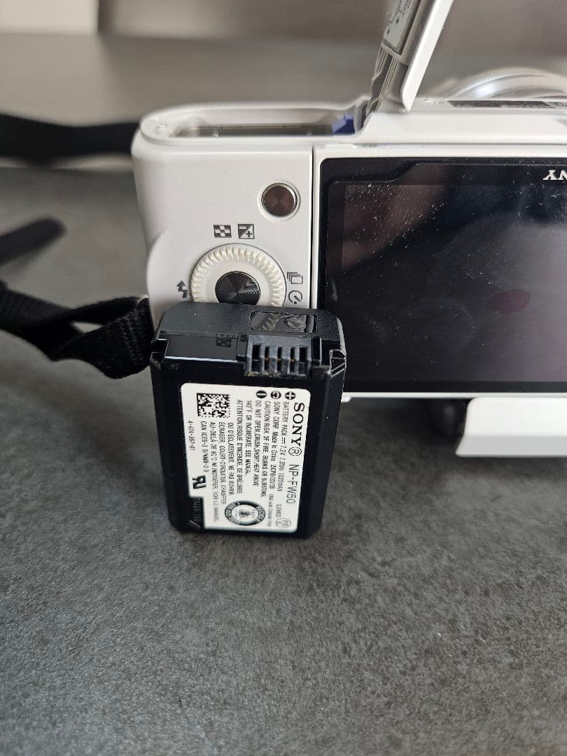 【ジャンク】SONY デジタルカメラ NEX-3 ホワイト