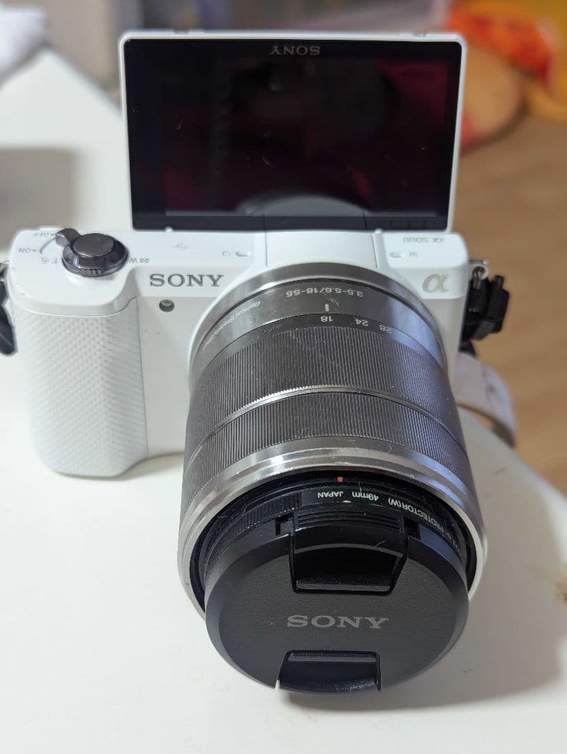 SONY α5000 カメラ Eマウントレンズ 花柄ケース付き