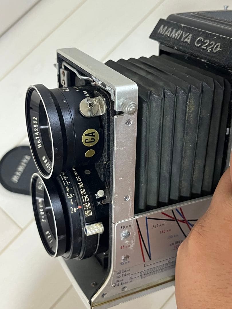 た*り様 MAMIYA C220 PROFESSIONAL 80mm F2.8