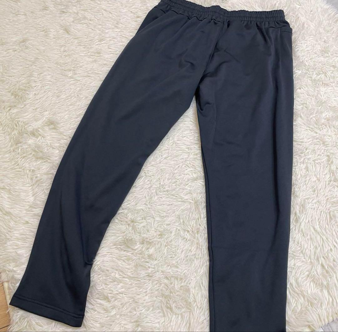 アンダーアーマー　UNDER ARMOUR セットアップ　上下セット　黒　2XL