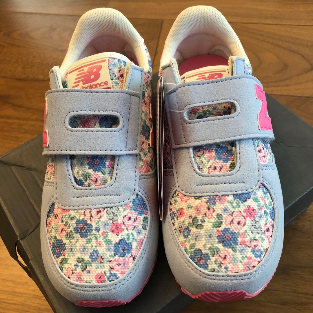 【レア】キャスキットソン✖️ニューバランス　（19.5㎝）